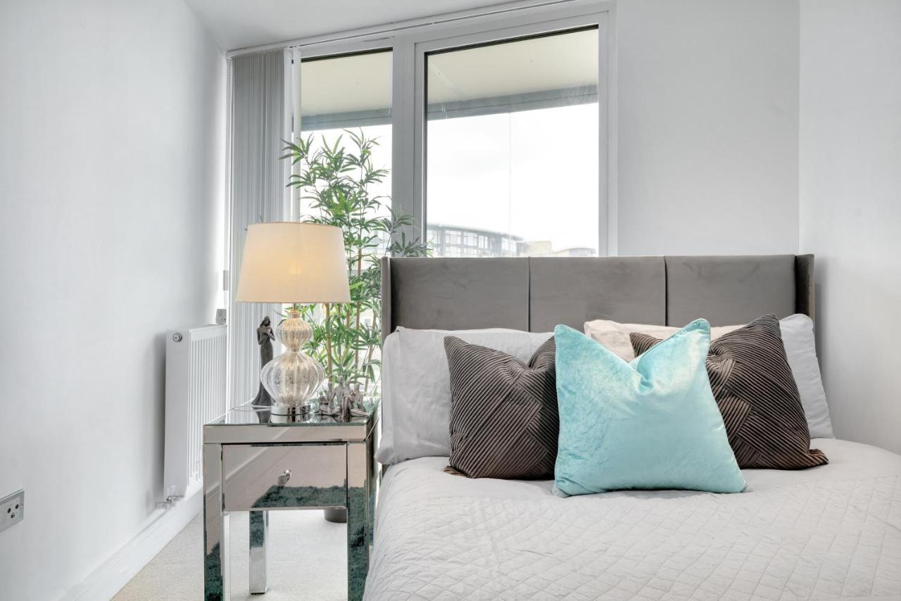 Large 2Bed 2Bath Apartment Beautiful River Views London Greenwich Cutty Sark - Perfect For Long Stay, Business, Leisure And Relocations Экстерьер фото